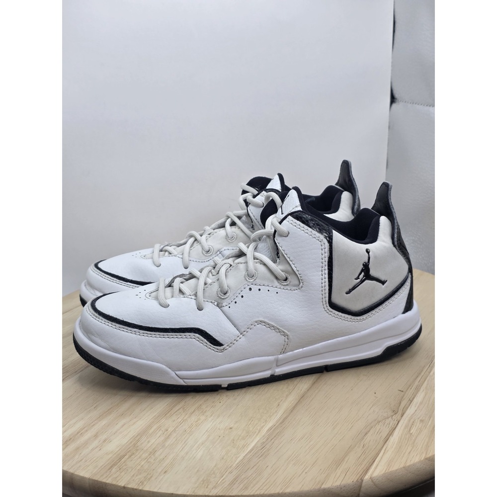 Youth size 3Y - Nike Jordan Courtside 23 Sneakers Black White AQ7734-100 kids
